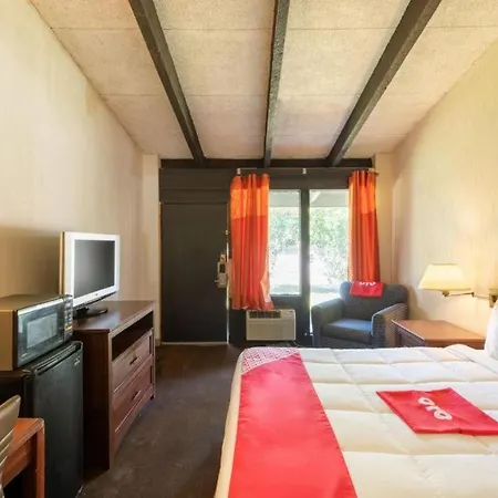 Hotel O Bay City, Tx-35